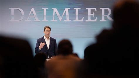 Daimler Vorstandschef Ola Källenius Daimler benötigt derzeit keine