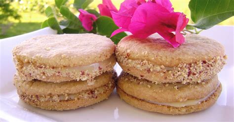 Bolachinha Com Doce De Leite