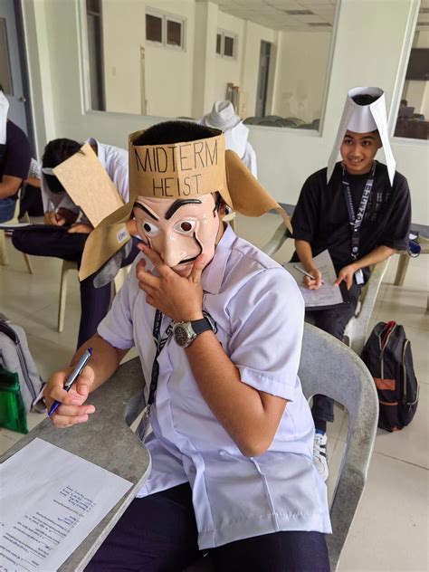 Students In Philippines Wear Creative ‘anti Cheating Hats To Exams Digg