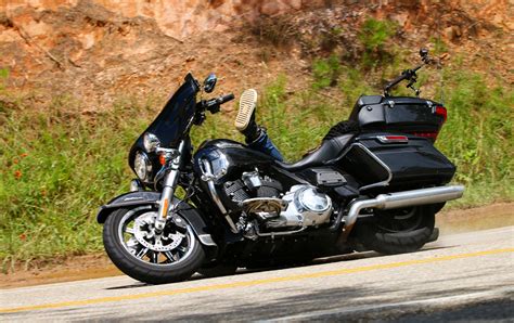 Before buying a wrecked harley motorcycle, the question you need to answer is why do you want to buy it? Harley Tail of the Dragon Crash Teaches an Important Lesson