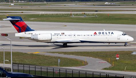 N971at Delta Air Lines Boeing 717 2bd Photo By Omgcat Id 1487932
