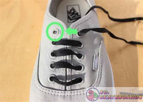 This is a good way to lace your shoes because it is very simple and easy to do. How To Lace Vans With 5 Holes - 80s Skateboards