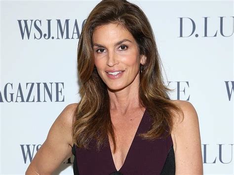 Cindy Crawford On Nude Photos I ‘got Talked Into Some Racy Shots