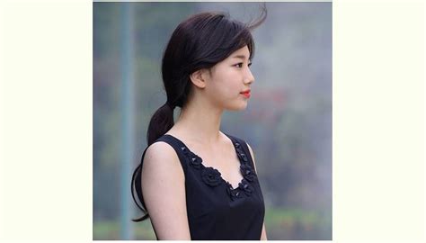 Namun, siapa sangka, della sempat punya ketakutan yang berlebihan terhadap hiu. Foto Cukur Rambut Mandarin