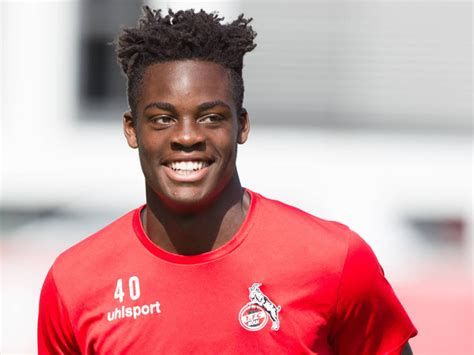 The first bus from kiel to köln leaves at 05:00. Holstein Kiel leiht Köln-Talent Yann Aurel Bisseck bis 2020 aus - kicker