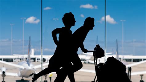 What To Do If You Are Late For Your Flight According To Cabin Crew
