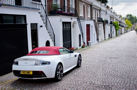 2012 Aston Martin V12 Vantage Roadster Review, Specs & Pictures