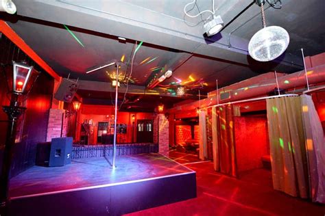 New Lap Dancing Club To Open Next To Adult Cinema In Bilston Express