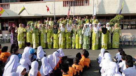 Sk tengku ampuan intan is a sekolah kebangsaan located in kuala berang, terengganu. UNIT SEKOLAH RENDAH: Live Sambutan Hari Guru di Sekolah ...