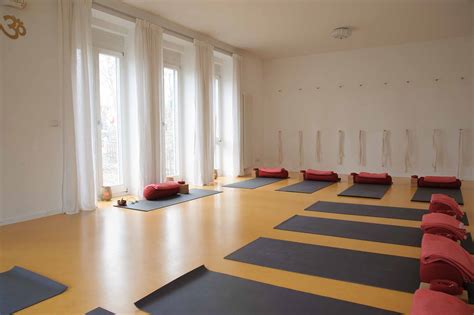 736 hanover place carmel , in. Yogastudio - Yoga bewegt