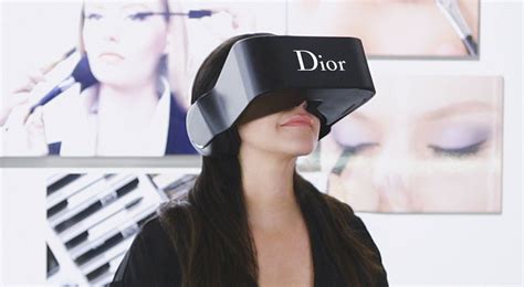 Dior creates its own virtual reality headset - LVMH | Virtual reality glasses, Virtual reality 