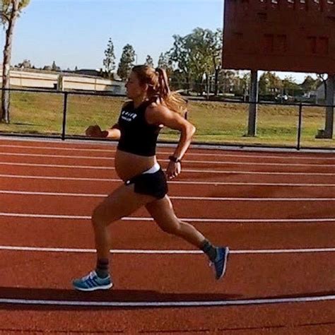 Woman Runs Under Six Minute Mile At Nine Months Pregnant Good Morning