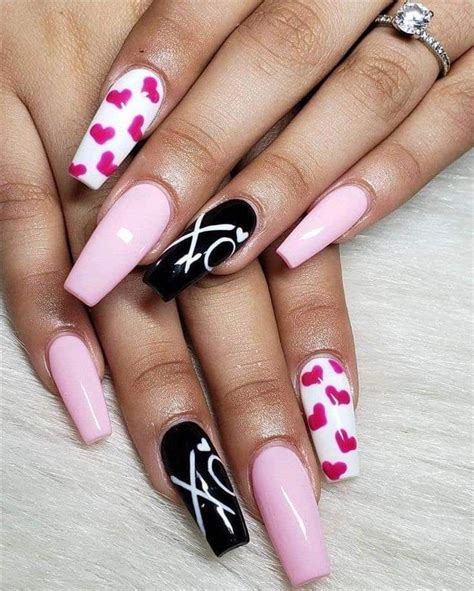Pin By Ari Ary On Nails Nail Designs Valentines Valentines Day Nail
