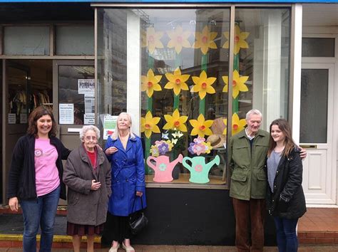 Gorgeous Daffodil Window Display At The Seaton Hospicecare