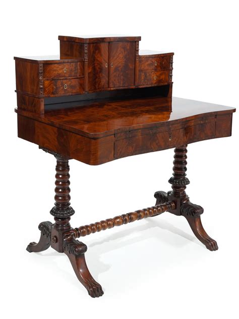 Top scheribtisch, wie neu, keine. Art.Nr. 5090 Historistischer Schreibtisch mit Aufbau ...