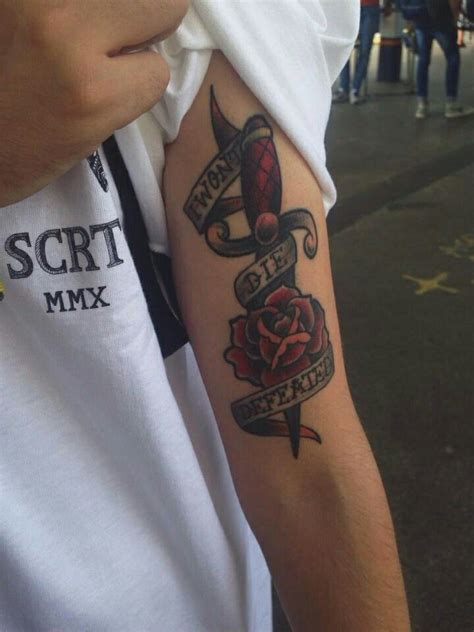 Huge selection of 500,000 tabs. Pin by Belle Mota on Tumblr | Tattoos, Band tattoo, Rose ...