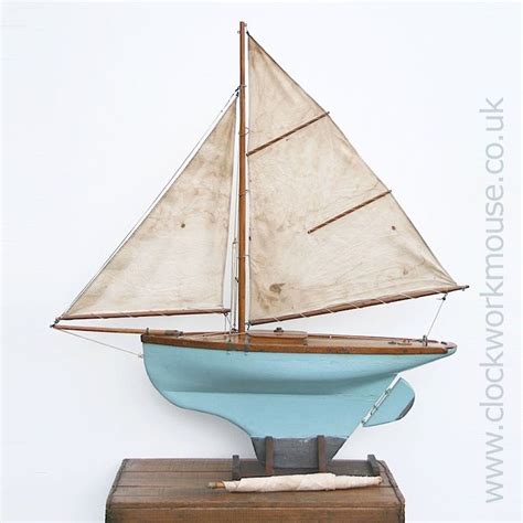 Various formats from 240p to 720p hd (or even 1080p). This is a fabulous example of an early pond yacht, it ...