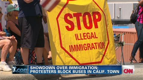 California Town Turns Away Buses Of Detained Immigrants Cnn