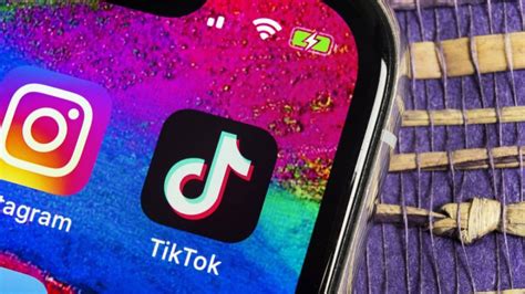 We are told that none of the mrna can get into the nucleus of the cell, where it could become incorporated into the dna. Tik Tok: i gravi rischi dell'app che sta spopolando tra ...
