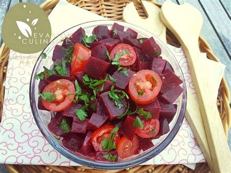 Recette de salade de betterave rouge avec tomate et vinaigrette je