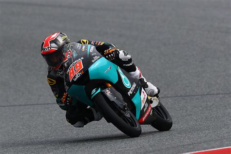 His last victories are the germany sachsenring gp 2016 and the argentina rio hondo gp 2016. moto3-khairul-idham-pawi-super-kip-finger-surgery-petronas ...