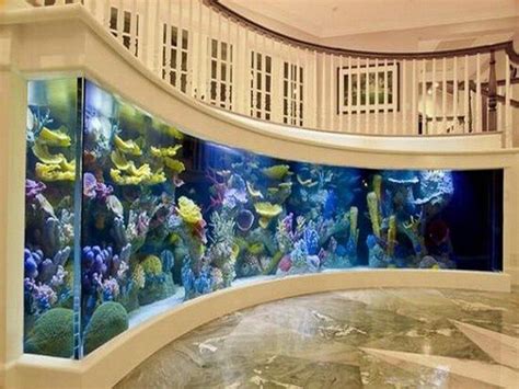 16 Truly Amazing Interiors With Fascinating Aquarium Amazing