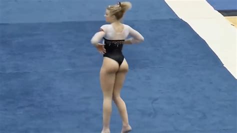 A Wedgie Didn T Stop This Gymnast From Killing Her Routine YouTube