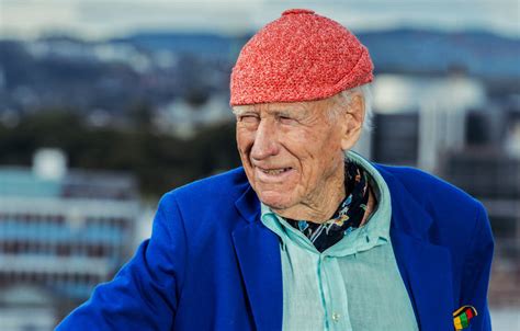 Norwegian real estate magnate olav thon bought his first building in 1951 and opened his first restaurant in 1966. Olav Thon Stiftelsen | Om Olav Thon