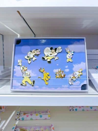 Tokyo Flagship Disney Store Merchandise Tdr Explorer