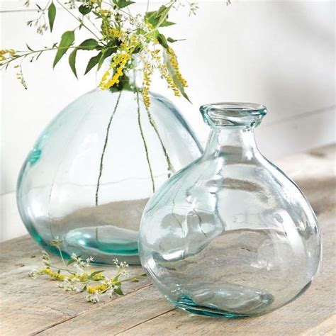 Glass Vases To Fill Your Home With Flowers And Delight Glass Vase