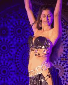 Belly Dance Dancing Gif Belly Dance Dancing Moves Discover Share Gifs