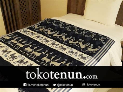 Proses menenun kain tenun di jepara. Ide Kreasi Penggunaan Kain Tenun Ikat | TOKOTENUN.com