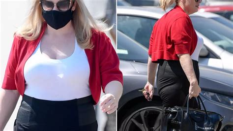 Rebel Wilson Shows Off Slimmer Look As She Steps Out In Figure Hugging Outfit Mirror Online