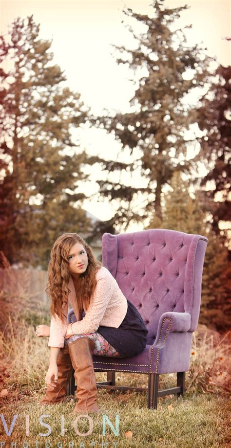 Pose And Prop Ideas For Senior Pictures Love The Contrast Of The