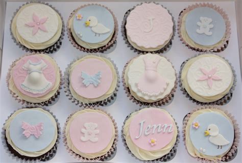 Angie's Cakes: Baby Shower Cupcakes