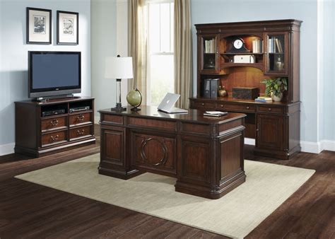 Dallas Designer Furniture Brayton Manor Executive Desk Set