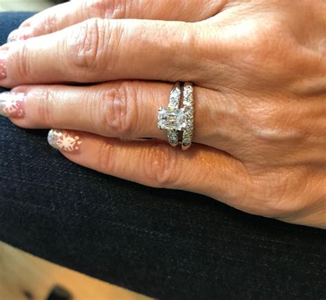 I would be thrilled with any (or all!) of the 1920s, 1930s, or 1940s ones, but i am a sucker for old european/transitional cuts and that kind of detailing (filigree, hand carving) and those. 1930s Art Deco Diamond and Platinum Bridal Wedding and ...