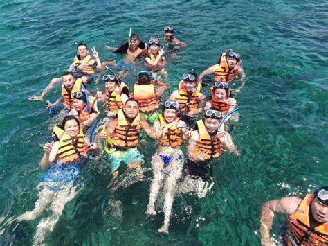 Boracay Private Island Hopping And Snorkeling Tour Getyourguide