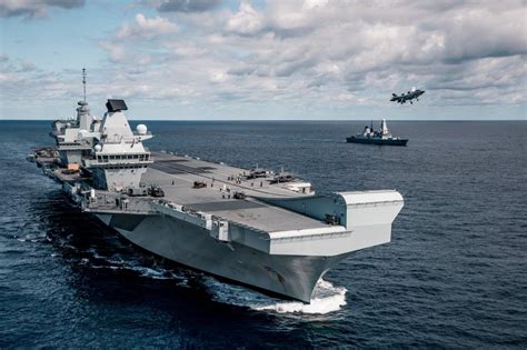 Photos First Uk Fighters Land On New Royal Navy Carrier