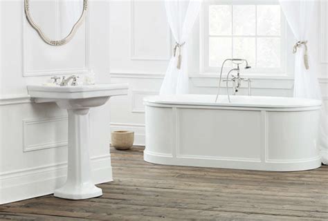 Shop luxury bath for less here! 10 Easy Pieces: Traditional Pedestal Sinks - Remodelista