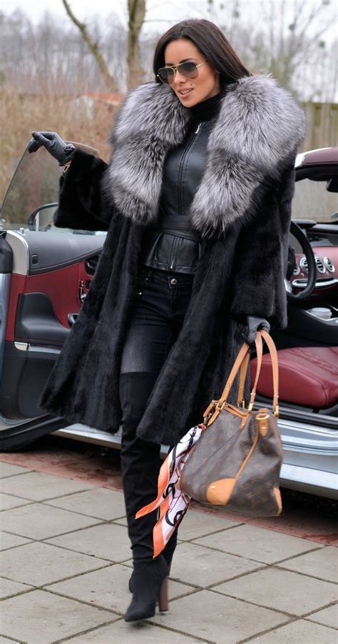 nadire atas fur fashion mink coats designer furs fur fashion sexy leather outfits fur street