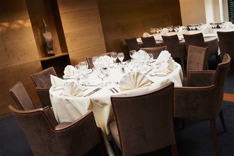 Banquet Pour événement Professionnel Ou Privé Hôtel Les 3 Clés