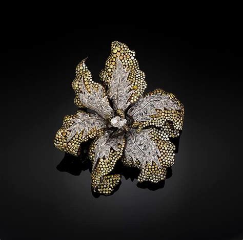 Online antique appraisals are convenient sources of information. A New Book on Carnet, The 'Crazy Rich' Jeweler in 2020 ...