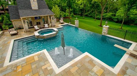 June Pool Of The Month St Louis Premier Pool Company Swimming