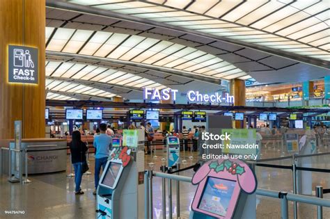 Visitors Walk Around Departure Hall In Changi Airport It Has 3