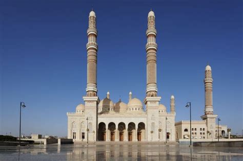 الجامع الكبير أهم مساجد اليمن دليل سفر