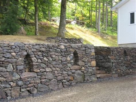 How To Build A Natural Stone Retaining Wall The Right Way