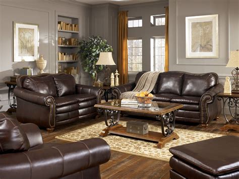 Other good combinations include grey and brown, grey and blue, green, purple, and orange.the key to making that one other color pop, is to remove other colors from the. Majestic Rustic Living Room with Delicate Beauty - Amaza ...