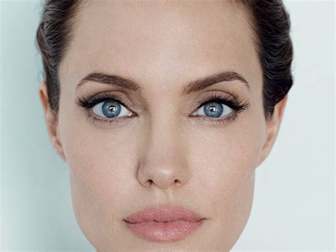 30 Most Attractive Celebrity Eyes In The World 2023