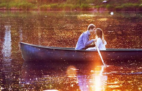 Romantic Love Couple Images To Boost Your Love Feel Free Love Images